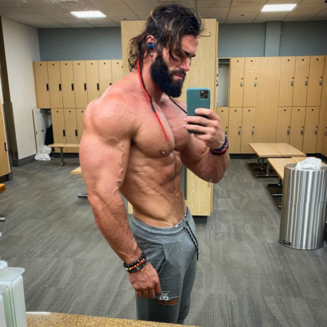 Calum Von Moger return