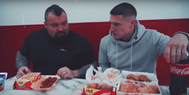 Strongman diet vs bodybuilder diet